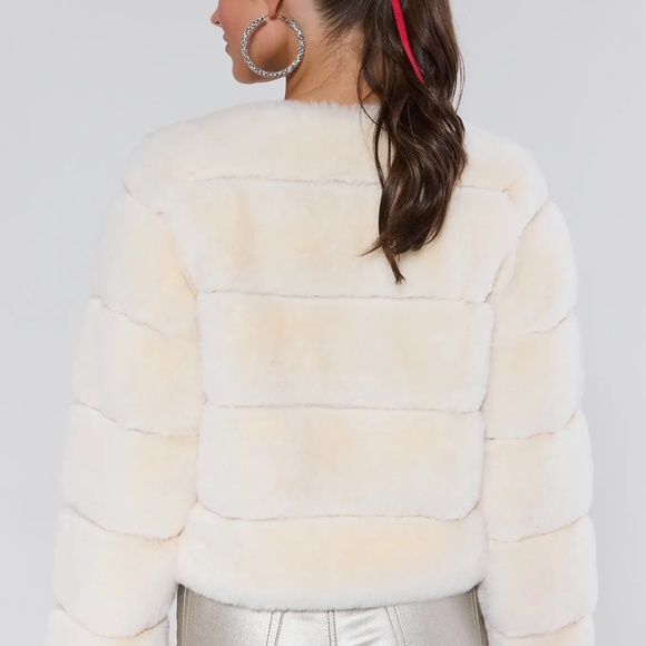 Avara Ivory Faux Fur Crop Jacket